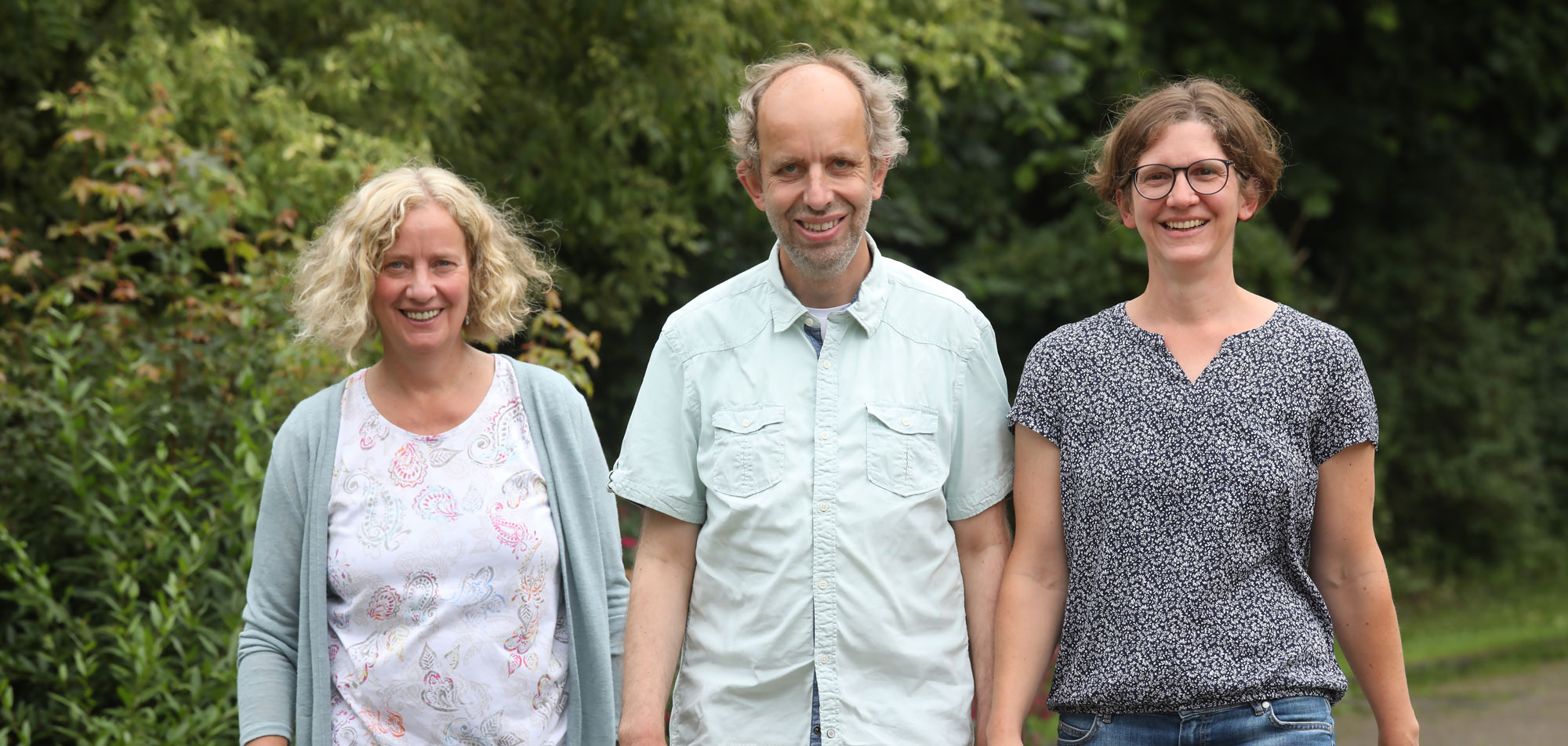 header_kontakt_team_stuhlflechterei